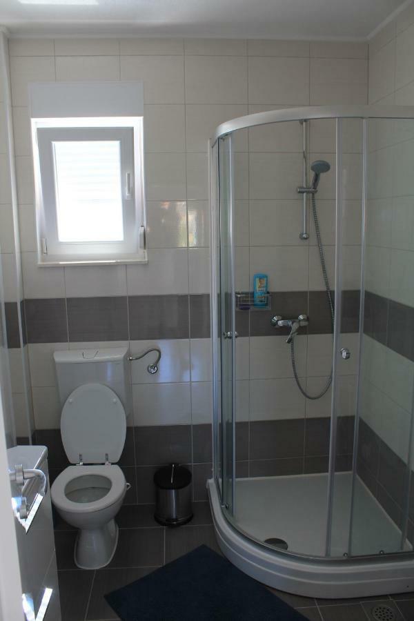Mina Apartments Okrug Gornji Exterior foto